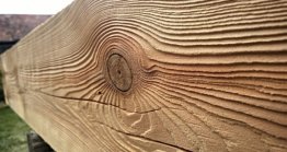 Pískované dřevo - zvýraznění kresby